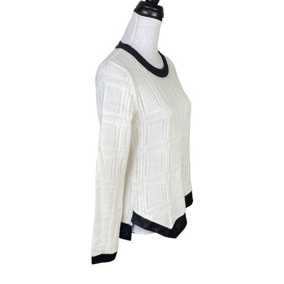 Waverly Grey Cream Thin Open Knit Black Trim Pullover Long Sleeve Sweater - Picture 3 of 11